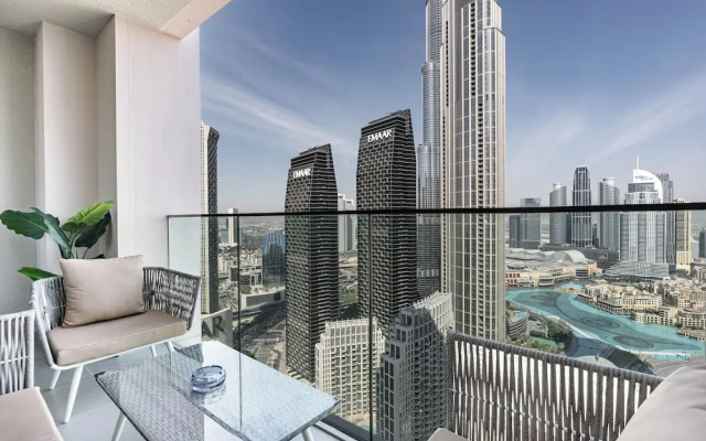 Lux 3BHK Burj Khalifa & fountain view
