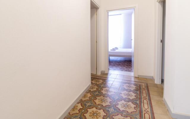 Welcomely - Xenia Boutique House 3
