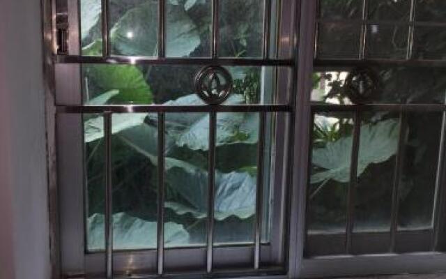 Shenzhen B104 Hostel
