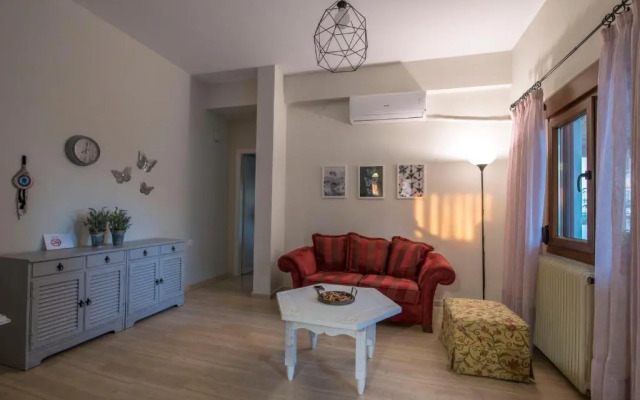 Kerasia'S Country House