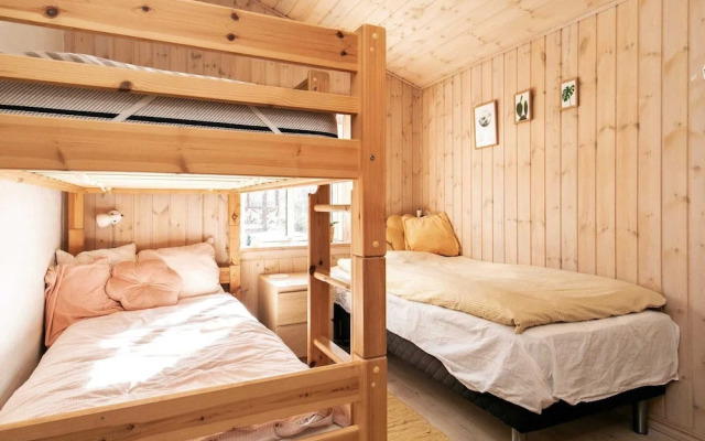 10 Person Holiday Home in Albaek