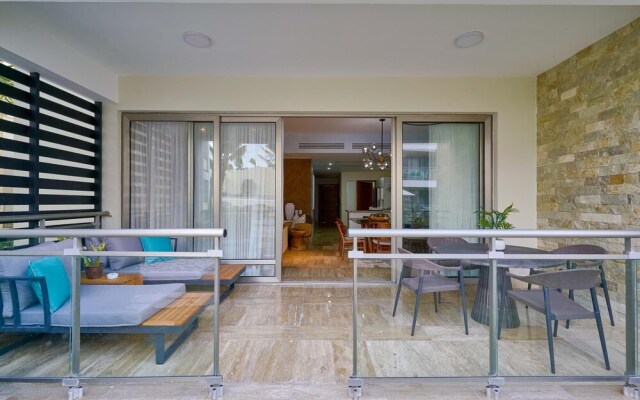 Luxury Beach Condo B-102 Costa Atlantica