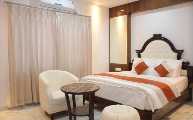 OYO 8320 Hotel Lok Sagar