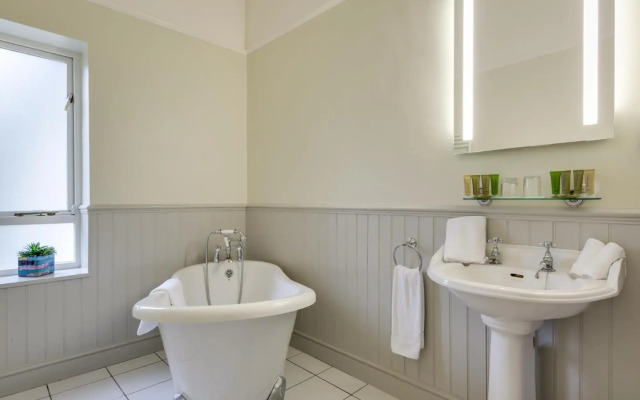 Ex Best Western Sudbury House Hotel