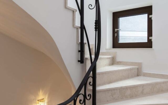 Old Town Luxury Suites