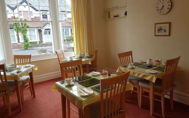 Montrose Guest House