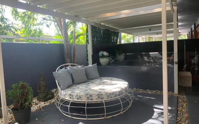Beachside 3 with Private heated plunge pool