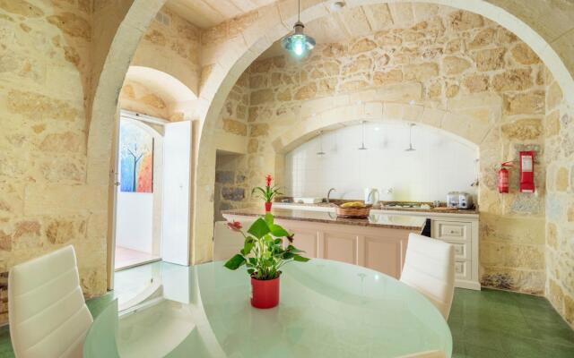 Kikka Holiday Home