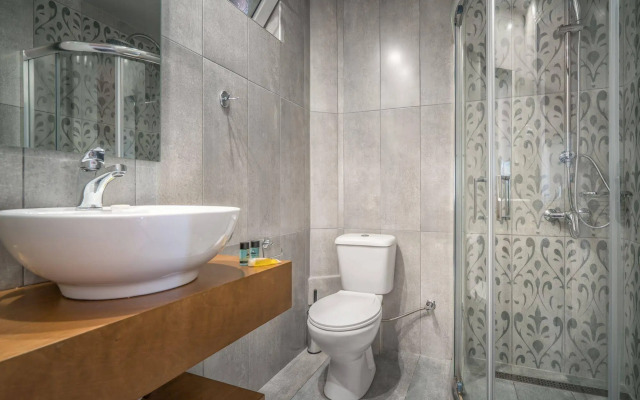 Armonia Studios & Apartments