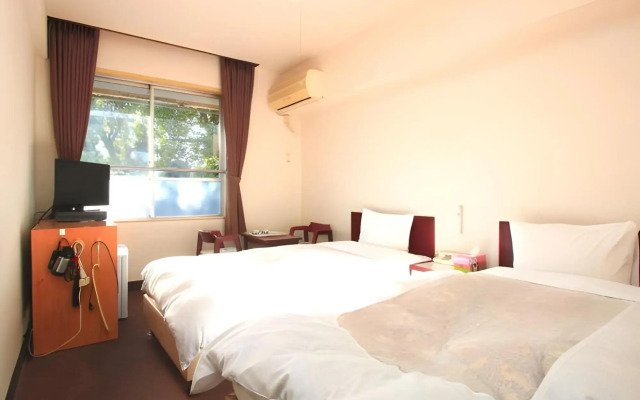 Business Hotel Kanaya