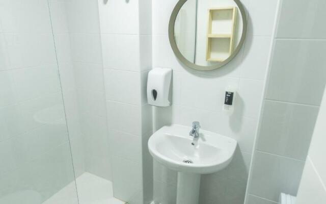 Forenna Hostel - Adults Only