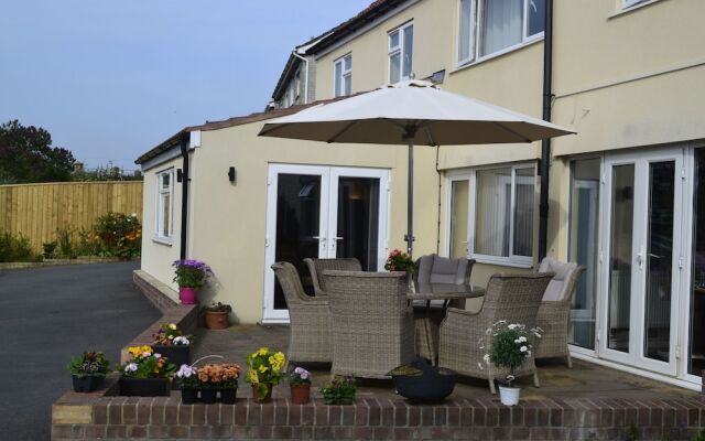 The Lawns Tea Room and B&B