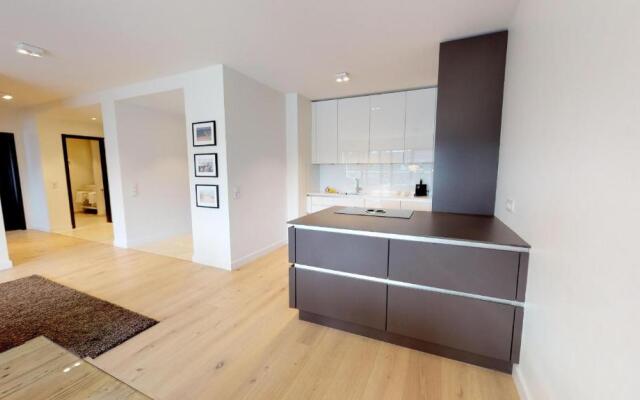 White Pearl Apartment 3.03