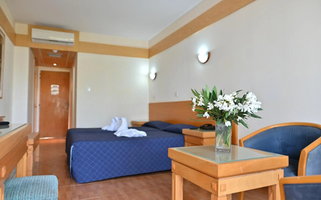 Hotel Veronica