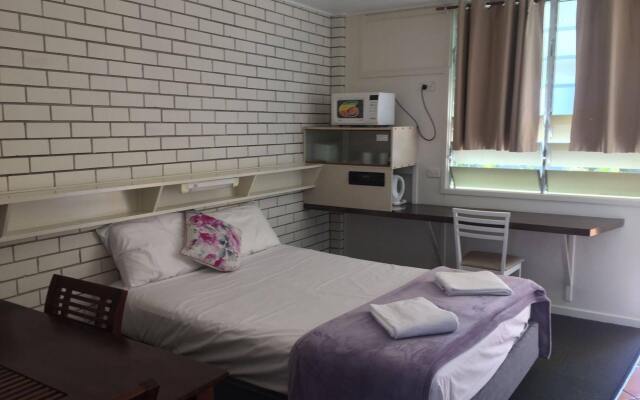 Paradise Lodge Motel