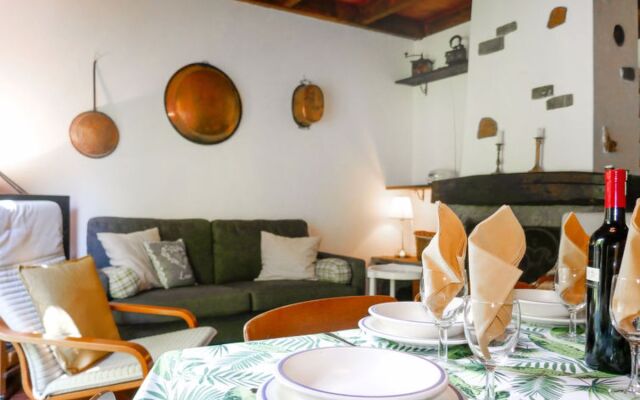 Chalet Al Portic
