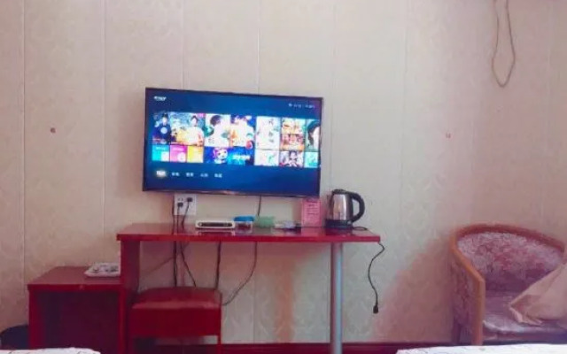 Huguang Hostel