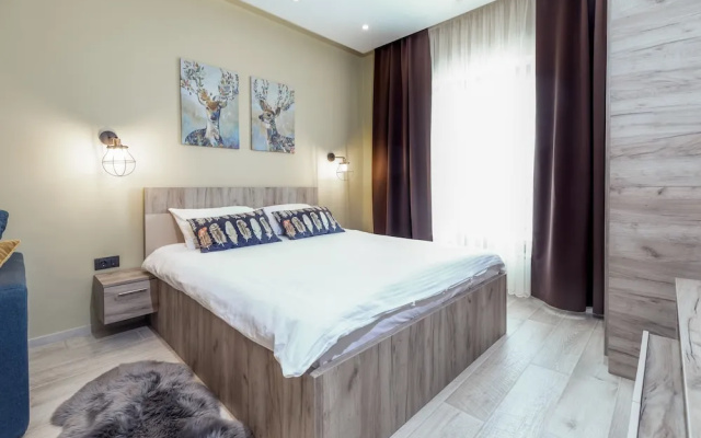Sky Cabin Apartments