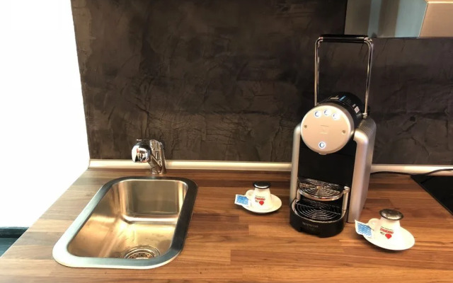 Black Vulcano Suites&Studios