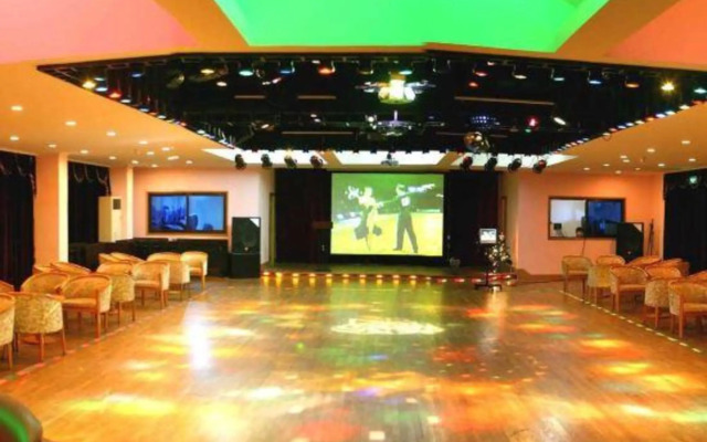 Binjiang Resort Center