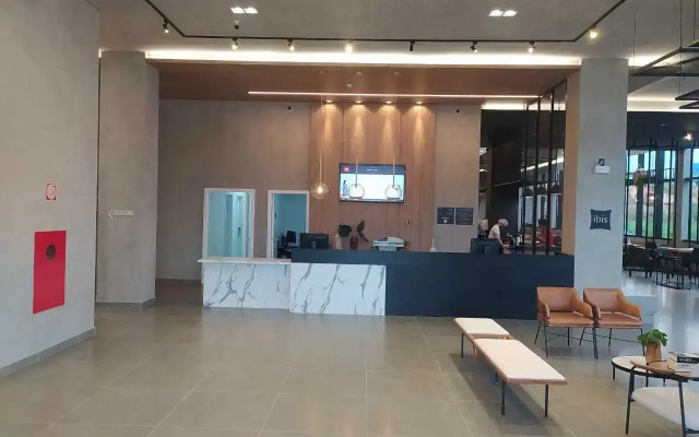 Ibis Nova Serrana