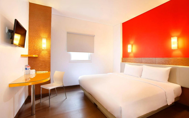 Amaris Hotel Dewi Sri