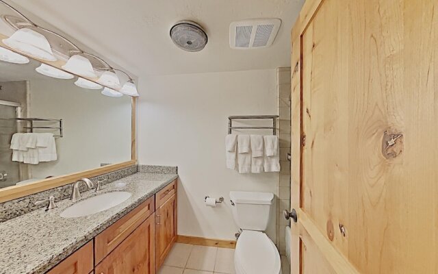 Sb206 2 Bedroom Condo