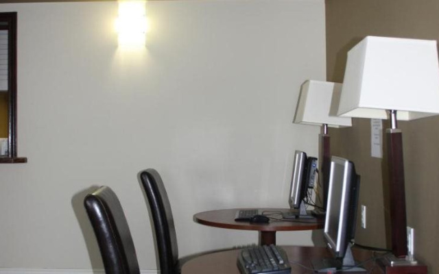 Coast Edson Hotel