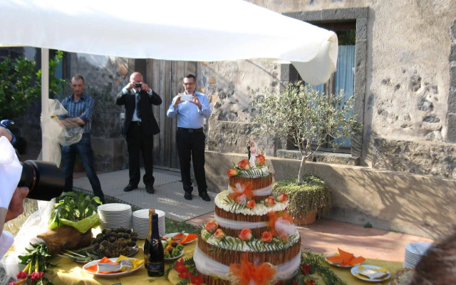 La pietra antica O' munti