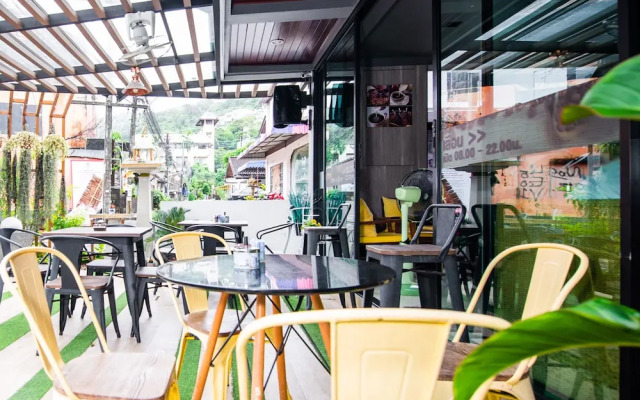 Oyo 310 Butterfly House