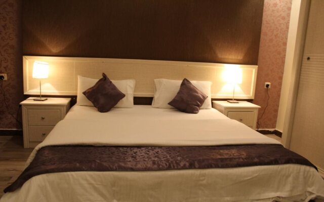 My Home Gold Hotel Suites