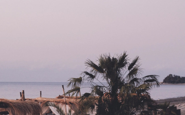 Riva del Sol Beach Resort