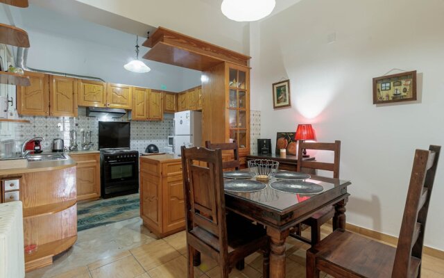 Charming Central Corfu Apartment