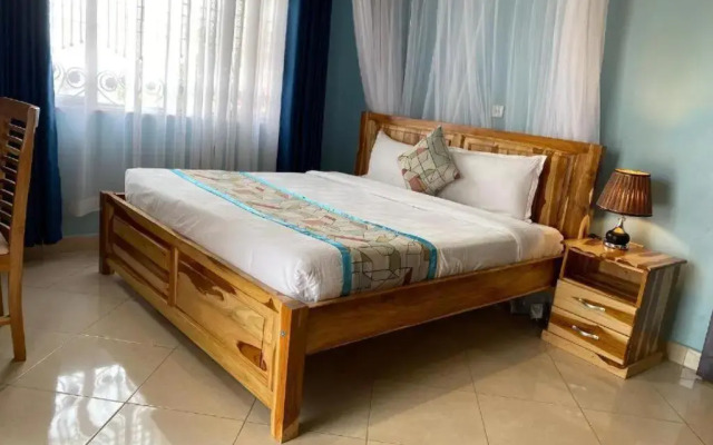 Mary Keeri Suites