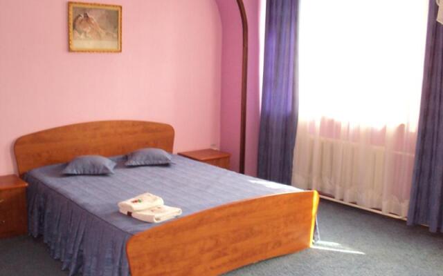 Гостиница Атлантида (бывш.Делика)