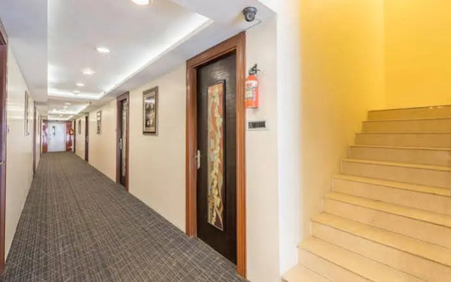 Treebo Saravana Boutique Inn