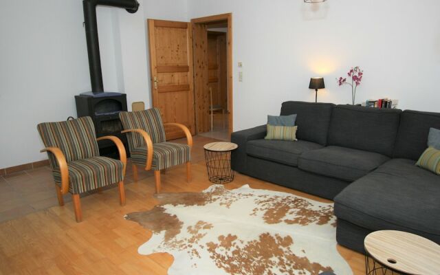 Cozy Chalet in Maria Alm with Terrace