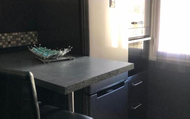 Appartement t4 spacieux 100m2 climatisé