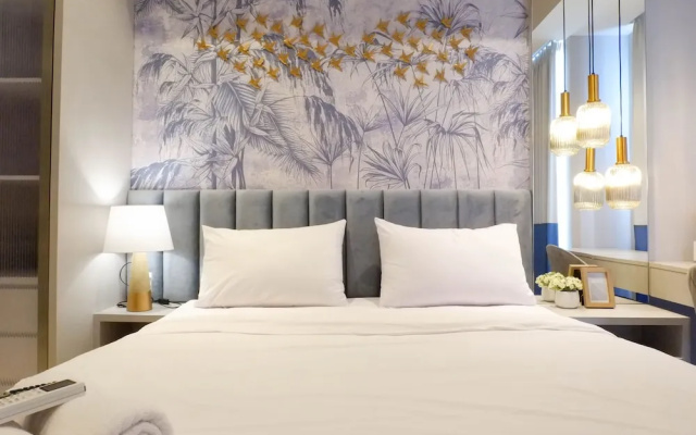 Grand Luxurious And Spacious Studio At Benson Supermall Mansion Apartment – Guest Rooms – Surabaya