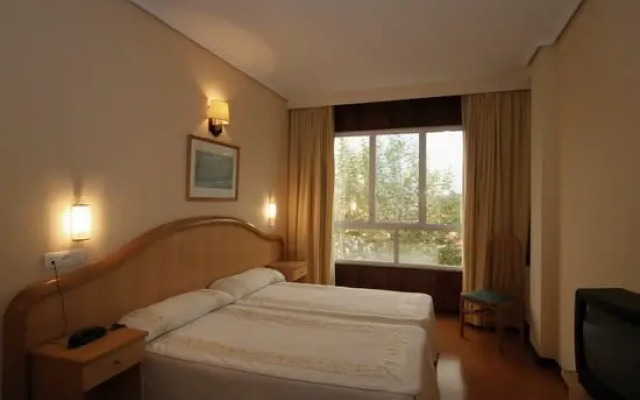 Hotel Herbiña