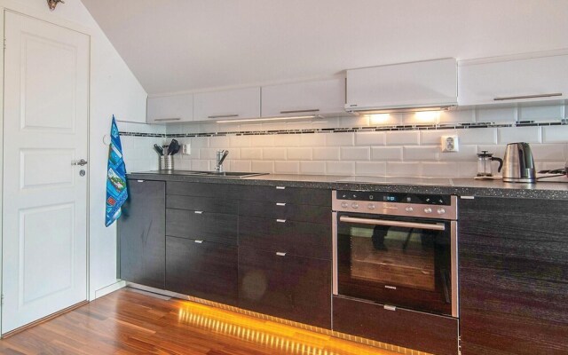 Stunning Apartment in Klintehamn With Wifi