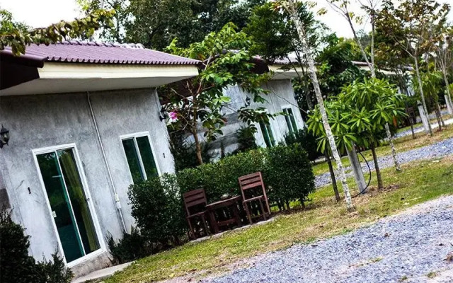 Me Na Resort