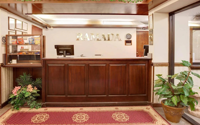 Days Inn by Wyndham Adairsville