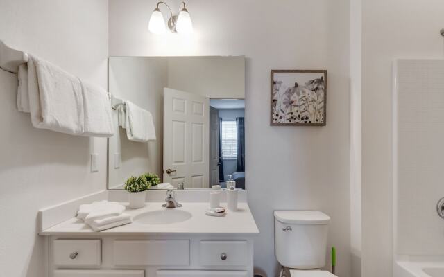 14 Bdrm 11 Bath Villa For 30