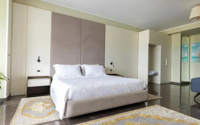 Hotel Pirro