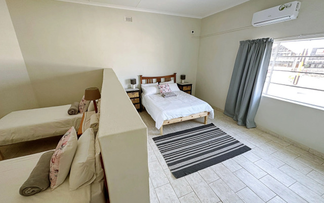 The Farmhouse B&B Beergarden CC