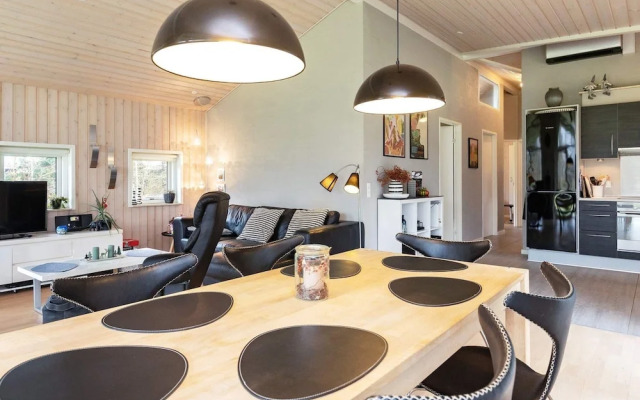 6 Person Holiday Home in Hojslev-by Traum