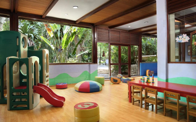 Aryaduta Lippo Village