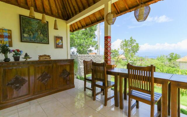 Hotra Hill Cottage