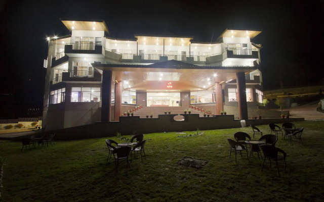 Snow Touch Resort (Shri Nath Group)